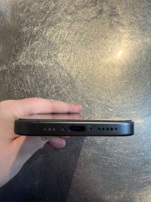 Продам 17 iPhone 256 гб, АКБ 100 % в Екатеринбурге