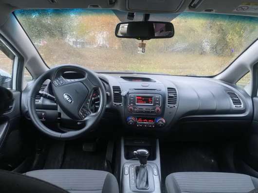 Продам личный автомобиль в Москве фото 4