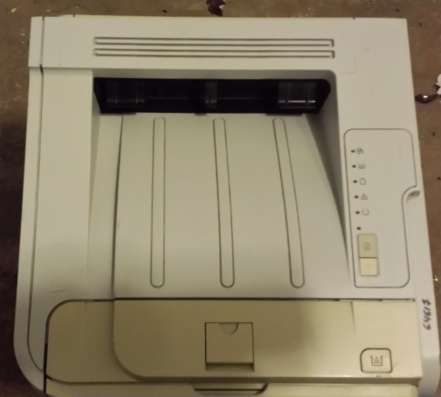 Продам принтер hp laserjet 2100m/tn б/у