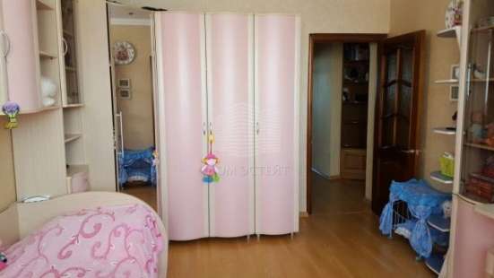 Продам трехкомнатную квартиру в Одинцово. Жилая площадь 74 кв.м. Дом панельный. Есть балкон. в Одинцово фото 3