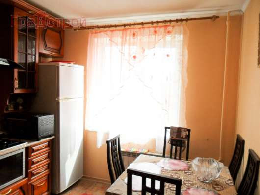 Продам однокомнатную квартиру в Вологда.Жилая площадь 34,40  кв.м.Дом панельный.Есть Балкон.