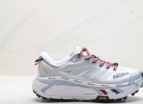 Кроссовки HOKA