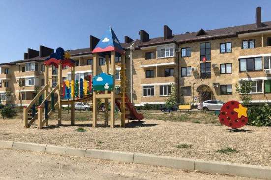 Продам однокомнатную квартиру в Краснодар.Жилая площадь 38  кв.м.Этаж 2.Дом кирпичный.