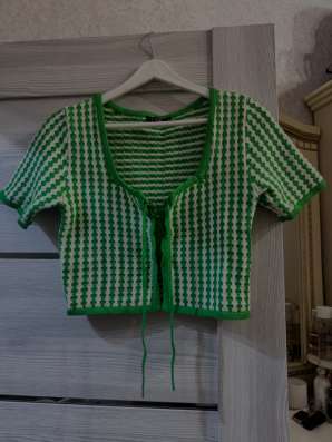 Кофточка жилетка