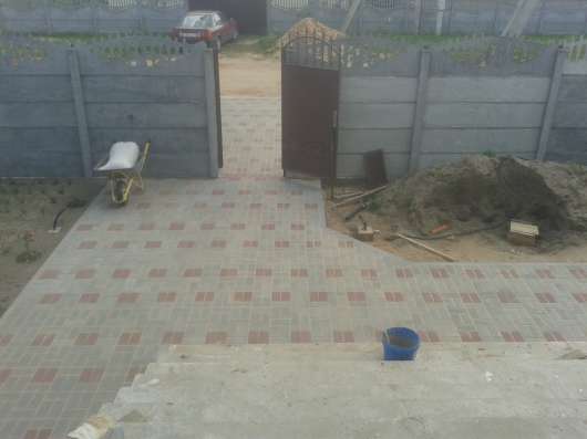 Укладка тротуарной плитки