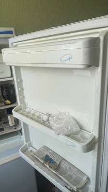 Продам холодильник рабочий в Благовещенске
