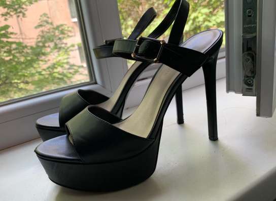 Туфли «Charles & Keith» фото 5
