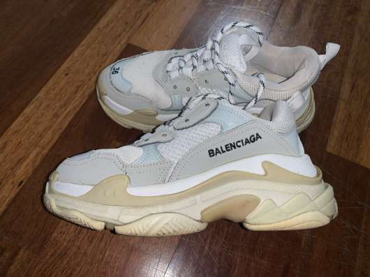 Кроссовка Balenciaga в Казани