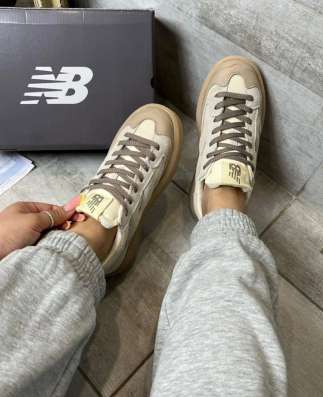 Кроссовки женские New Balance