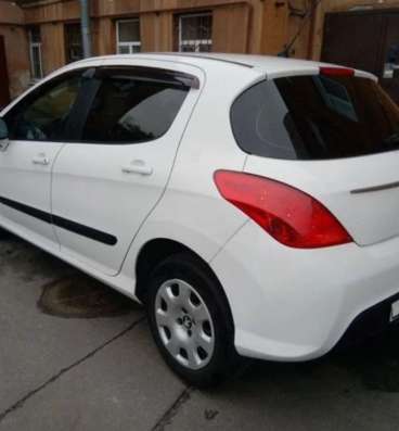 Peugeot 308 год 2011 в Санкт-Петербурге фото 6