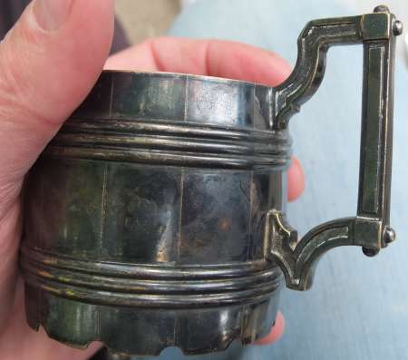 Царский подстаканник Бочка, Хеннеберг в Варшаве, царизм в Ставрополе