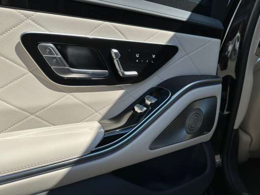 Mercedes-Benz S-Класс в Москве фото 8