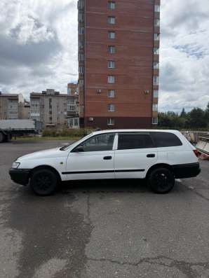 Toyota caldina в Уссурийске фото 8