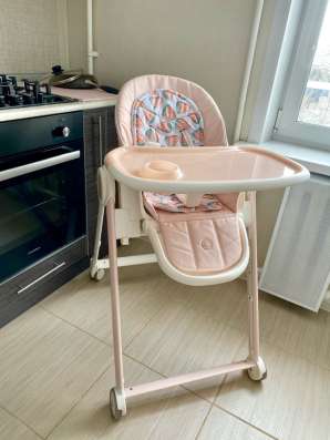 Стульчик для кормления happy baby в Казани