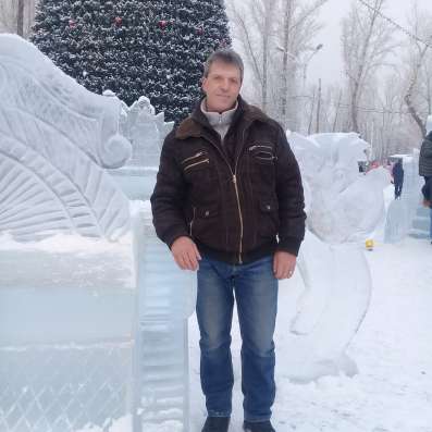 Эдуард, 50 лет, хочет пообщаться