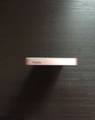 IPhone se 32GB Gold Rose в Новосибирске фото 3