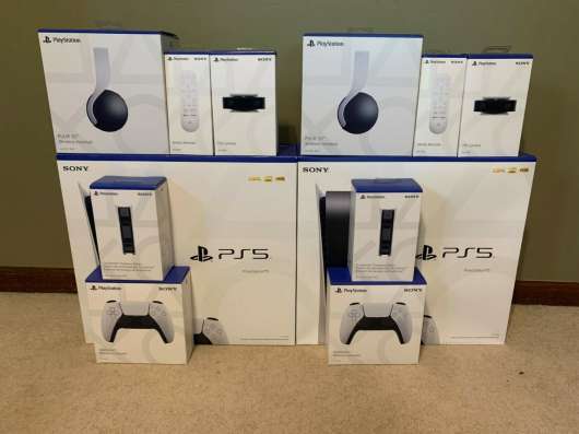 Дисковое издание Sony PlayStation 5