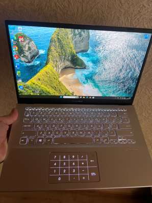 Asus VivoBook 14