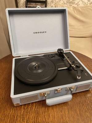 Виниловый проигрыватель Crosley cruiser deluxe в Ростове-на-Дону фото 3