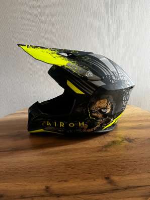 Шлем кроссовый Airoh 58р