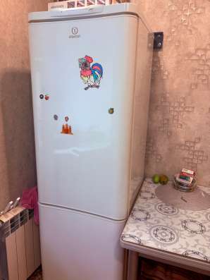 Продам холодильник lndeslt