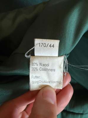 Продам пальто в Орехово-Зуево
