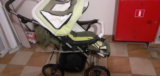 Продам коляску 3500р в Красноярске