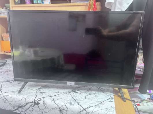 Телевизор TCL