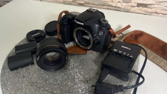 Фотоаппарат canon 60d объектив 50mm 1/4