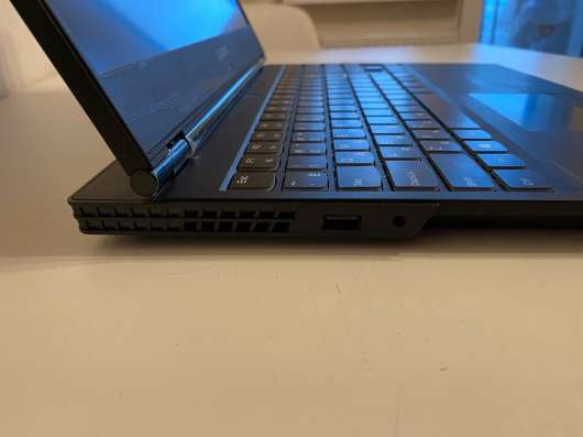 Ноутбук Lenovo Legion в Санкт-Петербурге фото 3
