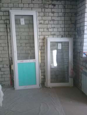Продаю дверь ПВХ
