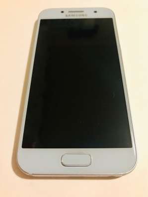 Samsung Galaxy A3 2017 года в Санкт-Петербурге фото 4