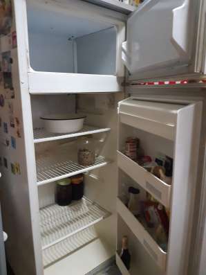 Холодильник 1000р