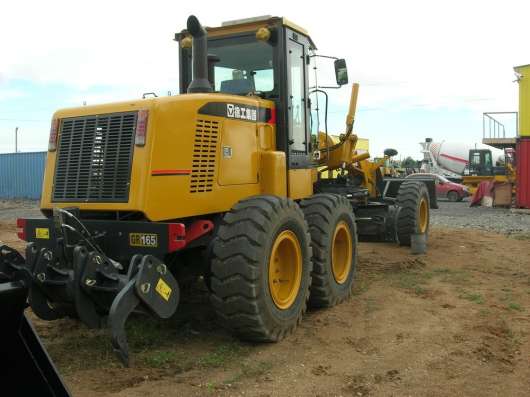 Автогрейдер XCMG GR165 в Якутске
