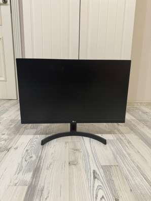 Монитор LG
