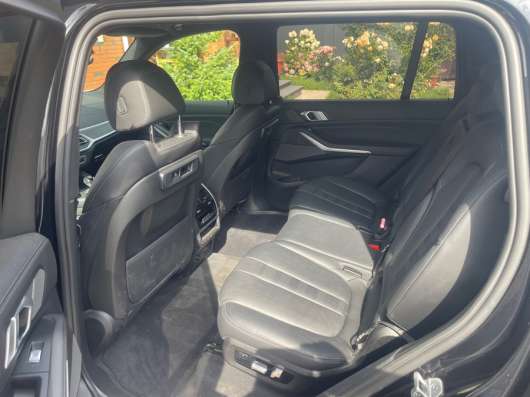Продается BMW X7 в Москве