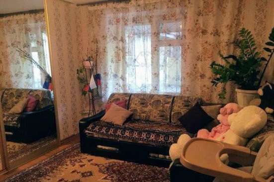 Продам трехкомнатную квартиру в Краснодар.Жилая площадь 58  кв.м.Этаж 2.Дом кирпичный.