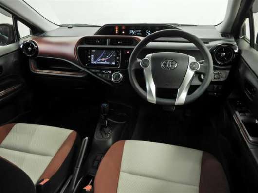 Toyota Aqua, 2016 в Новосибирске