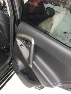 Продам автомобиль Toyota RAV4 в Москве фото 7