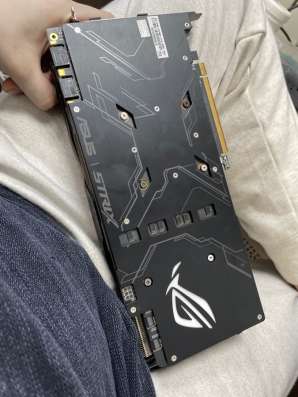 Видеокарта Asus Rog Strix GTX1080Ti