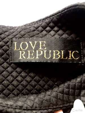 Платье от Love Republic