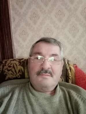 Alexander, 62 года, хочет пообщаться