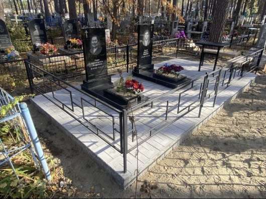 Памятники из гранита, мрамора, мр. крошки!!! в Тюмени фото 3