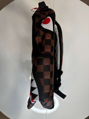 Рюкзак sprayground новый оригинальный в Барнауле