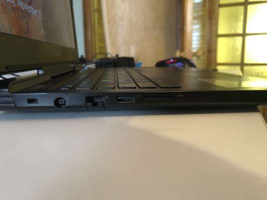 Геймерский ноутбук Dell Gaming G7 2018 фото 5