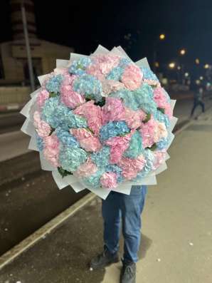 Букет из гортензия 50 шт