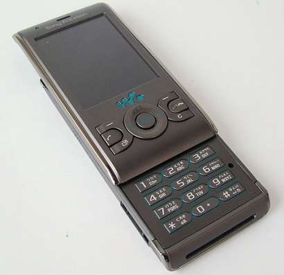 Мобильный телефон Sony Ericsson W595i в Москве