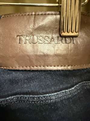 Джинсы trussardi в Выселках