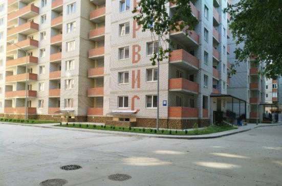 Продам однокомнатную квартиру в Краснодар.Жилая площадь 46  кв.м.Этаж 16.Дом монолитный.