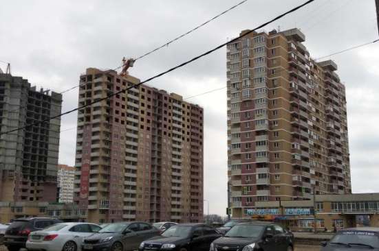 Продам однокомнатную квартиру в Краснодар.Жилая площадь 38  кв.м.Этаж 14.Дом монолитный. в Краснодаре